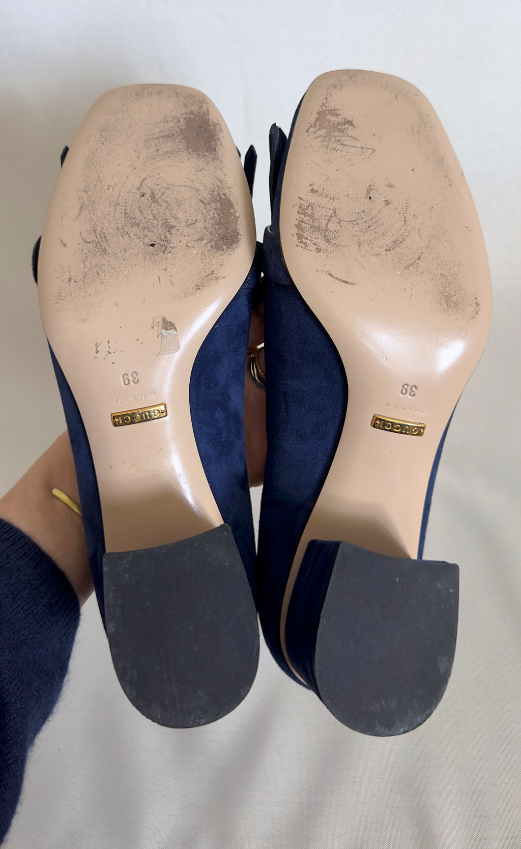 Gucci - Navy Suede GG Marmont Pumps - Size 39